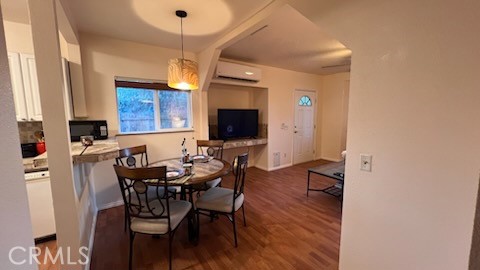 Detail Gallery Image 5 of 19 For 583 Calle Abronia a,  Palm Springs,  CA 92264 - 2 Beds | 1 Baths