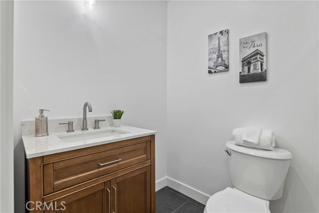 Detail Gallery Image 19 of 29 For 9044 Bigby, Downey,  CA 90241 - 4 Beds | 3 Baths