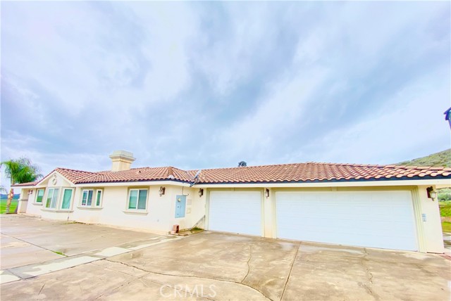 Detail Gallery Image 3 of 50 For 14670 Gilman Springs, Moreno Valley,  CA 92555 - 4 Beds | 3 Baths