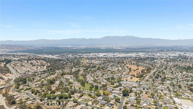 Detail Gallery Image 41 of 45 For 1935 Adobe Ave, Corona,  CA 92882 - 3 Beds | 2 Baths
