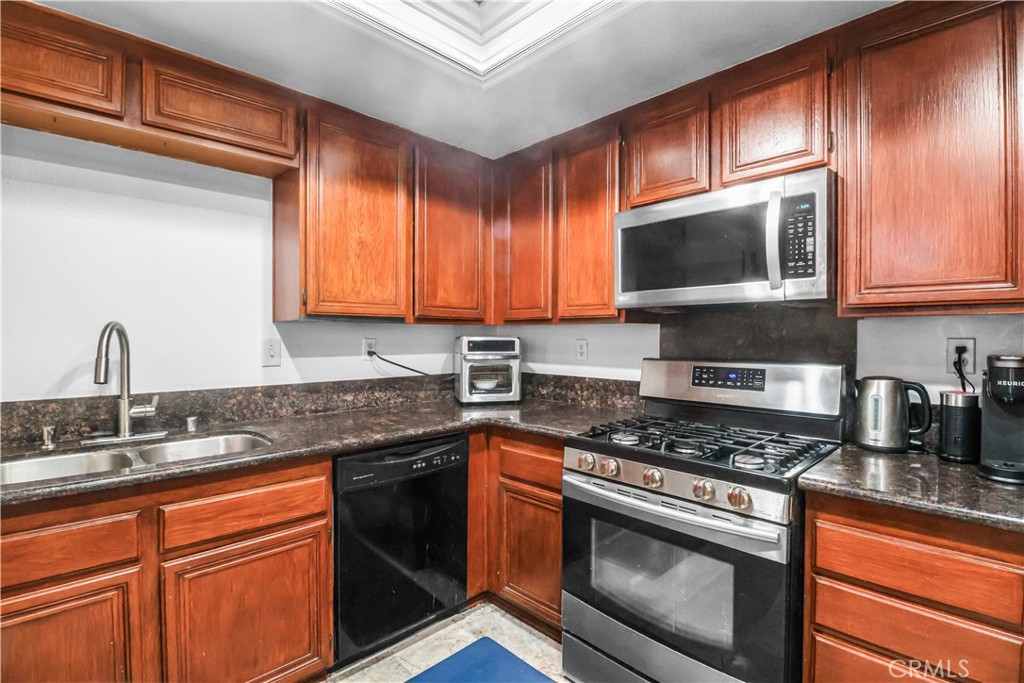 MLS #CV25240521 image #7