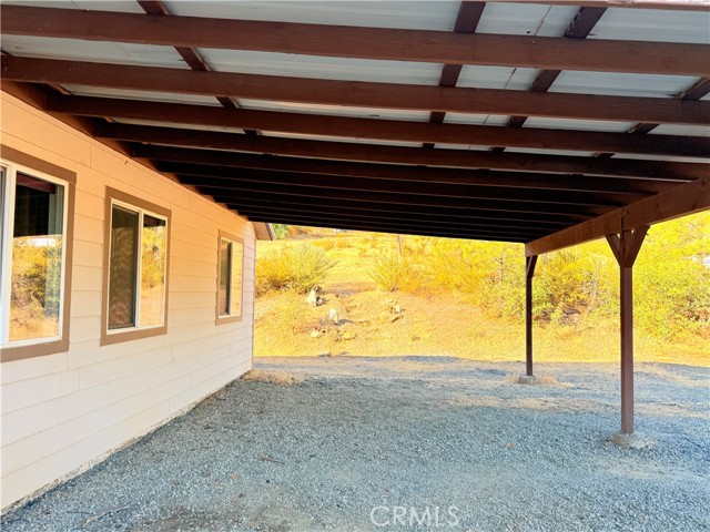 4943 Yaqui Gulch Road, Mariposa CA: https://media.crmls.org/medias/4ca23ee9-a2e7-4382-9763-716bf3ca1083.jpg