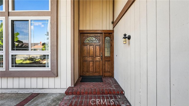 Detail Gallery Image 4 of 32 For 14272 Saarinen Ct, Irvine,  CA 92606 - 4 Beds | 2/1 Baths