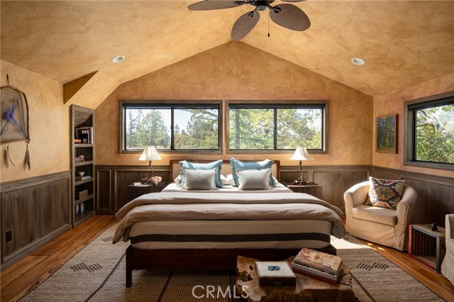 942 Lake Edge, Lake Arrowhead, CA 92352