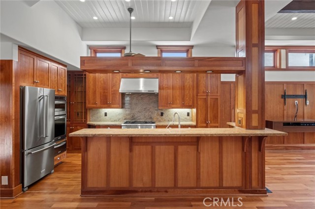 401 8th Street, Manhattan Beach CA: https://media.crmls.org/medias/4ca2a57d-04ae-48cc-be27-7ad1ebda25a6.jpg