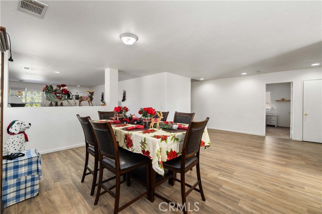 1810 E Jenner Street, Lancaster CA: https://media.crmls.org/medias/4ca2d349-553d-4c80-9cfb-441a3eca0e60.jpg
