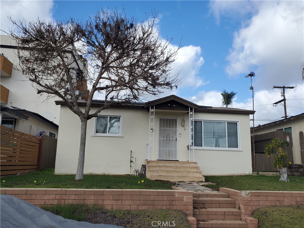 5556 Riley Street, San Diego, CA 92110