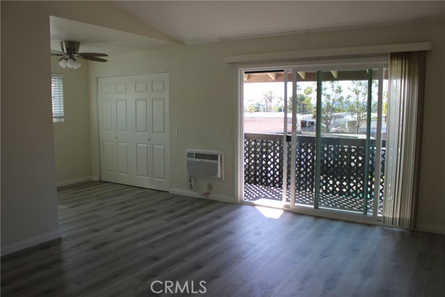 Detail Gallery Image 5 of 20 For 23294 Orange Avenue #6,  Lake Forest,  CA 92630 - 1 Beds | 1 Baths