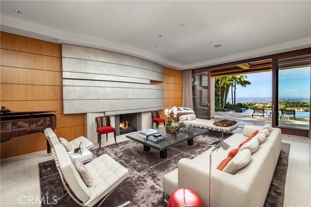 9 Sailcrest, Newport Coast CA: https://media.crmls.org/medias/4ca3e6f5-3110-4c8f-b6c4-fd1a170bb8fd.jpg