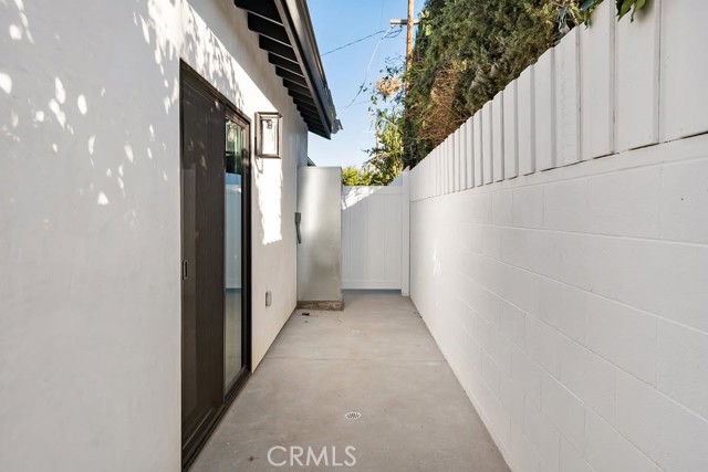 Detail Gallery Image 15 of 22 For 19952 1/2 Archwood St, Winnetka,  CA 91306 - 1 Beds | 1 Baths