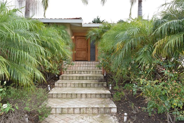 2132 Via Olivera, Palos Verdes Estates, California 90274, 4 Bedrooms Bedrooms, ,2 BathroomsBathrooms,Residential,Sold,Via Olivera,SB17002480