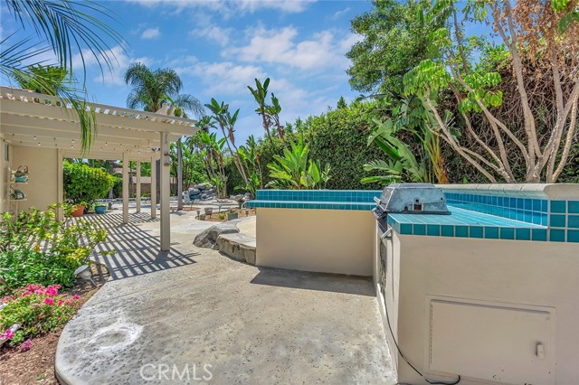 6041 Calle Mirador, Yorba Linda CA: https://media.crmls.org/medias/4ca54438-1224-41b8-a7fa-c6a34cc78172.jpg