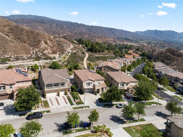 Detail Gallery Image 58 of 63 For 15520 Megan Dr, Canyon Country,  CA 91387 - 5 Beds | 4 Baths