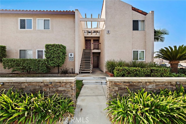 Detail Gallery Image 1 of 1 For 700 W La Veta Avenue Unit O18, Orange,  CA 92868 - 1 Beds | 1 Baths