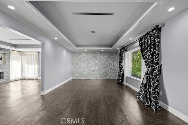 Detail Gallery Image 14 of 29 For 16510 Buchet Dr, Granada Hills,  CA 91344 - 3 Beds | 2 Baths