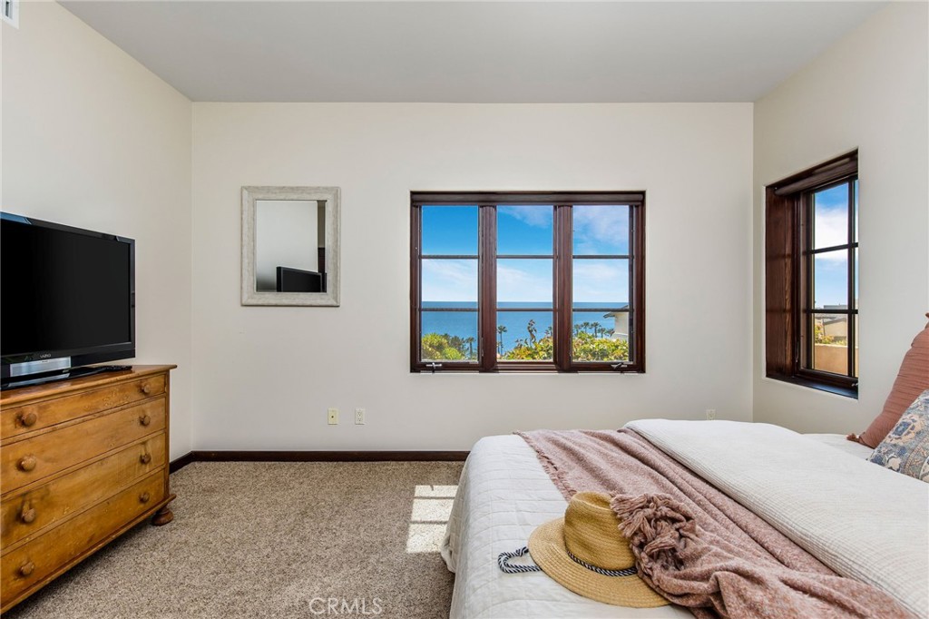 4ca70dc0 Fea7 44f5 81f2 D0120bbb137c