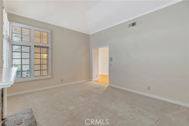 Detail Gallery Image 20 of 52 For 19371 Woodlands Dr, Huntington Beach,  CA 92648 - 3 Beds | 2/1 Baths