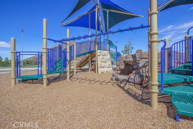 Detail Gallery Image 43 of 53 For 34236 Baja Ct, Lake Elsinore,  CA 92532 - 4 Beds | 2/1 Baths