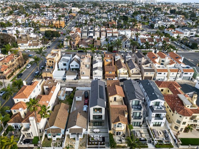 Detail Gallery Image 49 of 58 For 520 11th St, Huntington Beach,  CA 92648 - 3 Beds | 3/1 Baths
