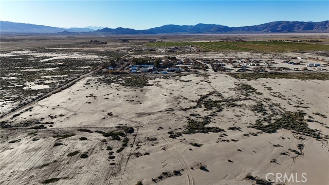 Image 6 of 11 For 796 Sherman Way