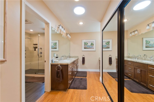Detail Gallery Image 14 of 26 For 16534 Bosque Dr, Encino,  CA 91436 - 3 Beds | 2/1 Baths