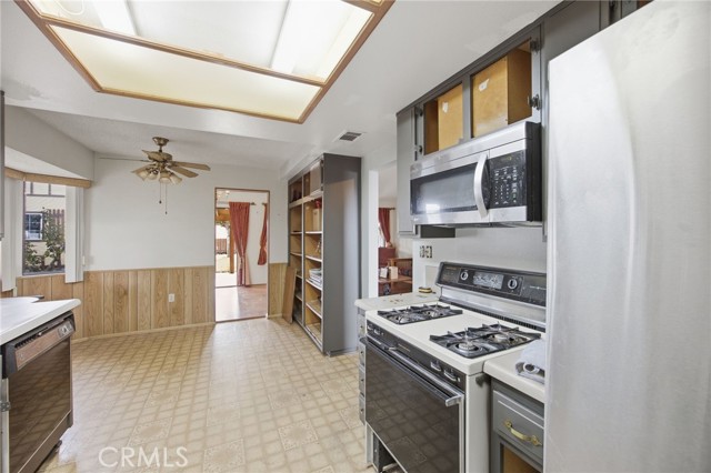 26661 Potomac Drive, Menifee CA: https://media.crmls.org/medias/4ca919e8-e686-4a74-962e-af60e53cef1e.jpg