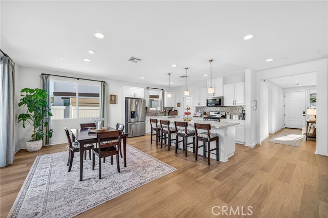 Detail Gallery Image 13 of 63 For 36316 Beacon Light Way, Wildomar,  CA 92595 - 4 Beds | 3 Baths