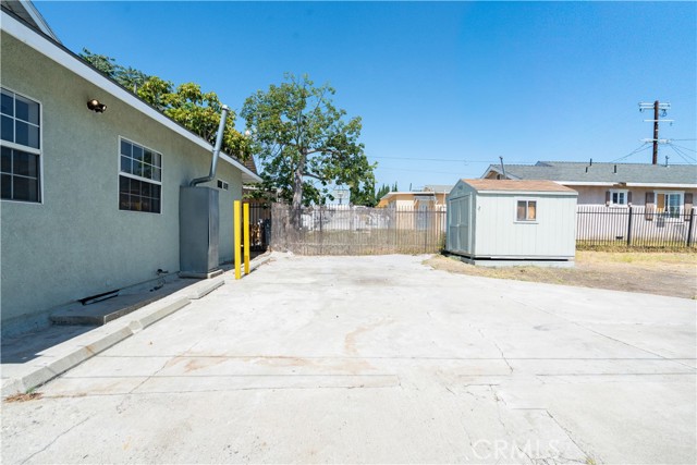 3 Bed Home for Sale in Los Angeles, California