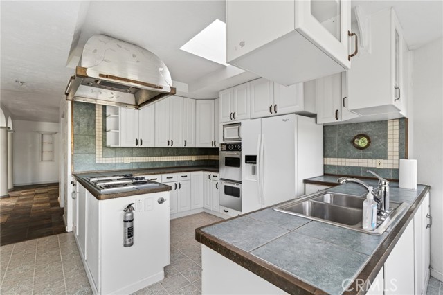 Image 15 of 39 For 7365 Old Highway 53