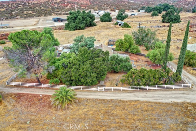 Detail Gallery Image 2 of 13 For 44250 E Benton Rd, Sage,  CA 92544 - 3 Beds | 1 Baths