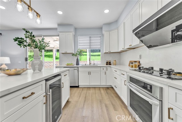 11376 Starlight Drive, Rancho Cucamonga CA: https://media.crmls.org/medias/4cab7f7b-94e9-43ca-af17-07db20236e70.jpg