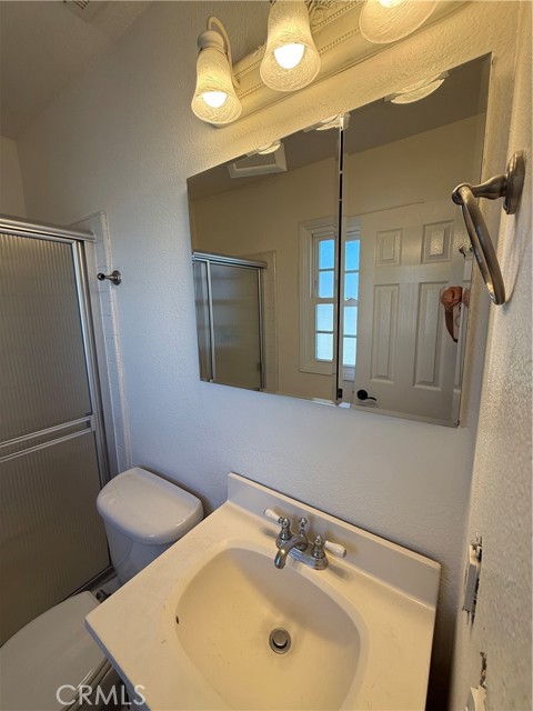 Detail Gallery Image 18 of 49 For 6512 Oxford Dr, Huntington Beach,  CA 92647 - 3 Beds | 2 Baths