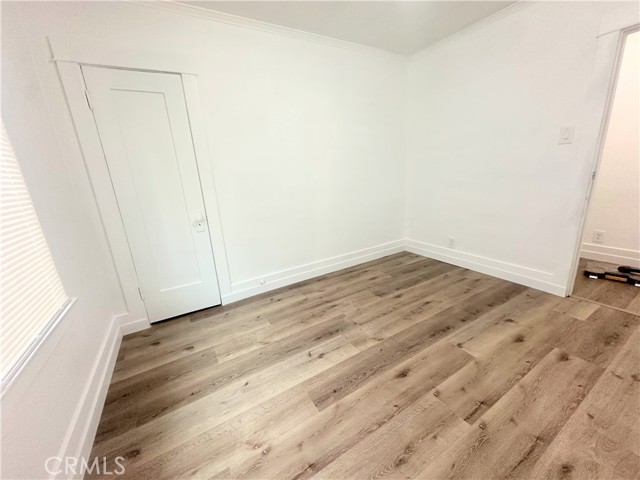 2217 10th Avenue, Los Angeles CA: https://media.crmls.org/medias/4cad6761-194f-4086-8db3-a80699b832a2.jpg