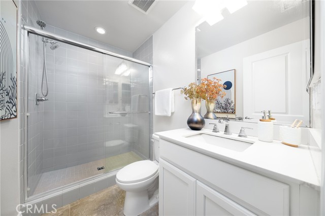 Detail Gallery Image 23 of 36 For 60 Sherwood, Irvine,  CA 92620 - 5 Beds | 6/1 Baths