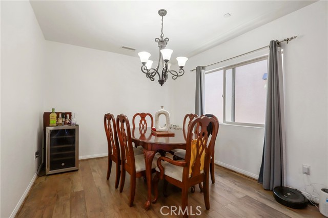 Detail Gallery Image 14 of 25 For 1611 W 208th #3,  Torrance,  CA 90501 - 3 Beds | 3 Baths