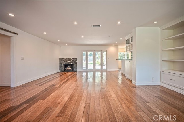 Detail Gallery Image 6 of 37 For 385 E Mendocino St, Altadena,  CA 91001 - 4 Beds | 2/1 Baths