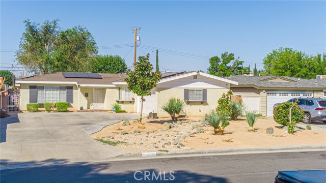 Detail Gallery Image 2 of 24 For 45029 16th St, Lancaster,  CA 93534 - 3 Beds | 2 Baths