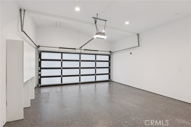6950 Beckett Street, Tujunga CA: https://media.crmls.org/medias/4cb01aab-626c-4cfe-96cb-160a80104aa0.jpg