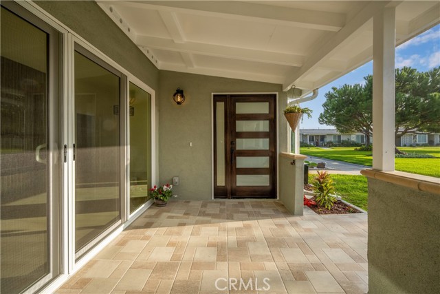Detail Gallery Image 4 of 44 For 1641 Monterey Rd 18e,  Seal Beach,  CA 90740 - 2 Beds | 2 Baths