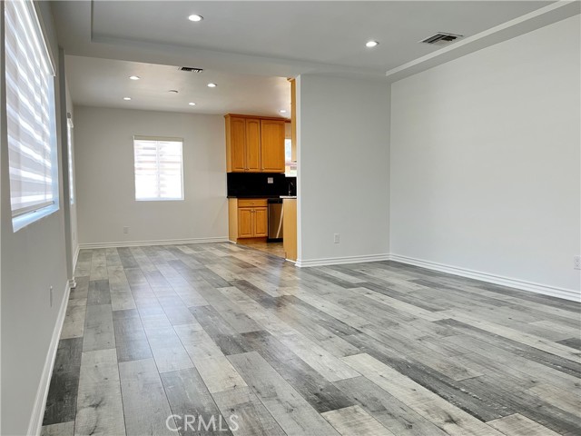 7860 Wentworth Street, Sunland CA: https://media.crmls.org/medias/4cb1fd0b-6c88-467b-b1fd-1106cfe7d808.jpg
