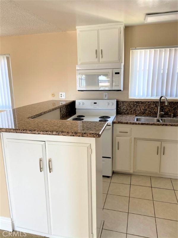 Detail Gallery Image 3 of 23 For 931 W 19th St #30,  Costa Mesa,  CA 92627 - 1 Beds | 1 Baths