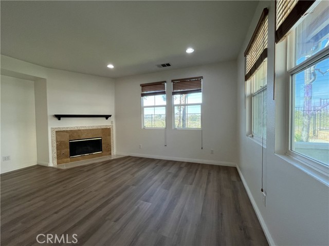 Detail Gallery Image 6 of 47 For 7744 Chambray Pl #3,  Rancho Cucamonga,  CA 91739 - 3 Beds | 2/1 Baths