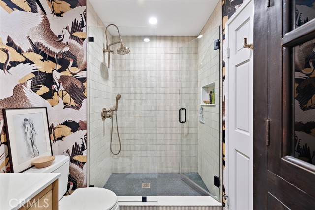 Detail Gallery Image 3 of 55 For 25962 Ernestine Ct, Laguna Hills,  CA 92653 - 3 Beds | 2/1 Baths