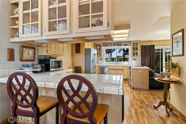 1940 Westlake Drive, Kelseyville CA: https://media.crmls.org/medias/4cb32086-fbed-4370-9bba-b9aaf7d4ddb0.jpg