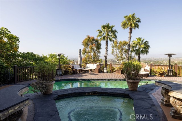 25761 Highplains Terrace, Laguna Hills CA: https://media.crmls.org/medias/4cb321a3-df7e-4138-b23e-1f24faff57d9.jpg