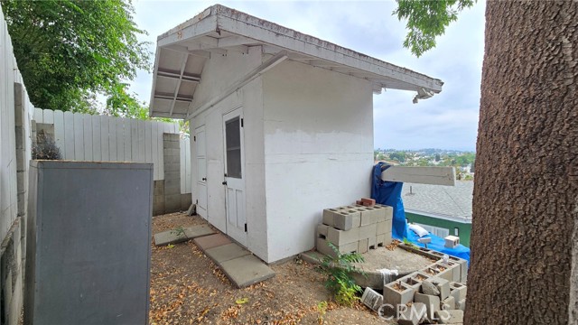 787 Terrace 49, Los Angeles CA: https://media.crmls.org/medias/4cb35f59-62d2-40d5-b135-ebca89d77047.jpg
