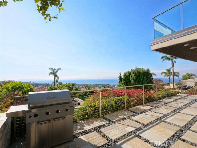 1356 Via Romero, Palos Verdes Estates CA: https://media.crmls.org/medias/4cb3667a-90bb-436a-adeb-18270512124f.jpg