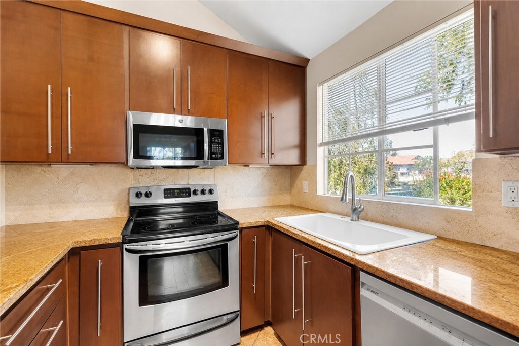 7250 Calle Cristobal - photo 7