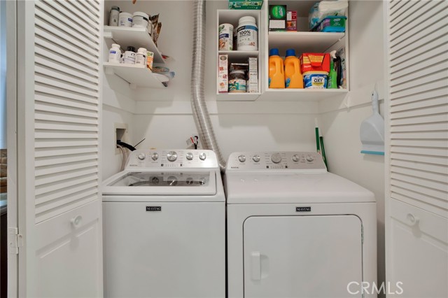 8675 Falmouth Avenue, Playa del Rey CA: https://media.crmls.org/medias/4cb4039d-6ee5-4c00-bd11-47e56494cd27.jpg