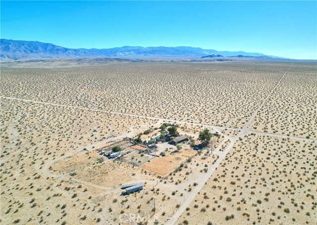 Detail Gallery Image 12 of 18 For 45757 Paddington Rd, Lucerne Valley,  CA 92356 - 2 Beds | 1 Baths